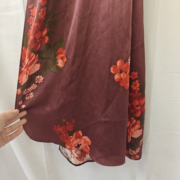 Reformation Merrick Silk Maxi Burgandy Floral Dress Size XS *FLAWED* - Picture 7 of 16